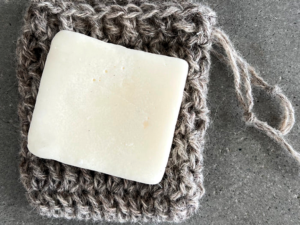 Ullposi til sápubarrir - føroysk framleiðsla